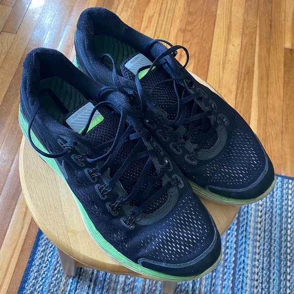 Nike Lunarglide 4 Shield - Size 10 - VERY WORN! - Picture 5 of 8
